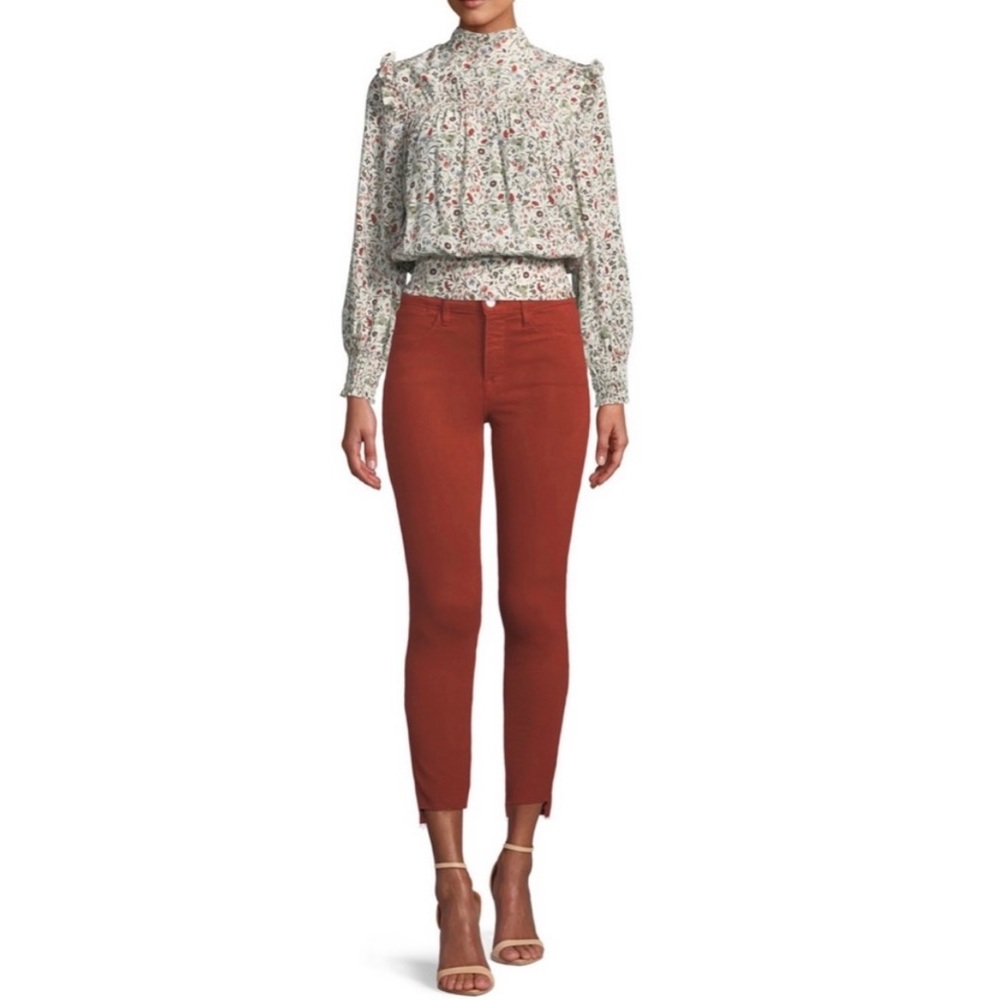 FRAME Le High Skinny Jeans Raw Stagger Hem in Turkish Red
